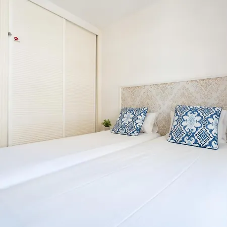 Malagasuite Malagueta Beach & Sun Apartment Malaga